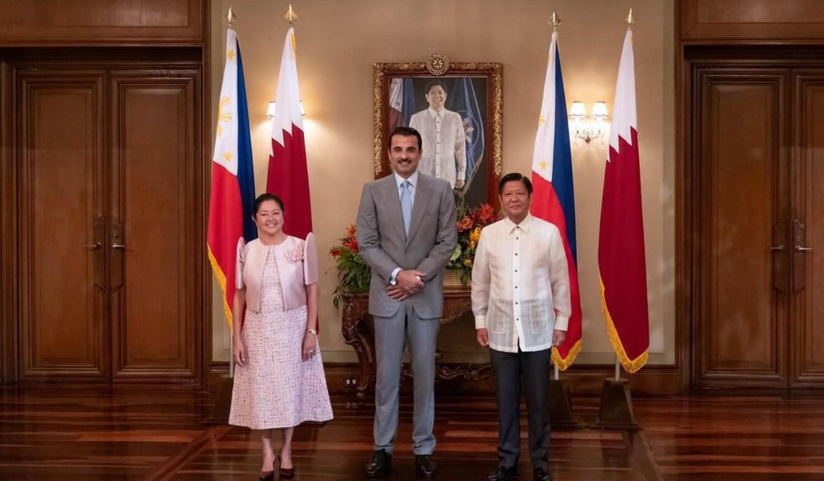 HH the Amir Affirms Importance of Developing Cooperation with the Philippines